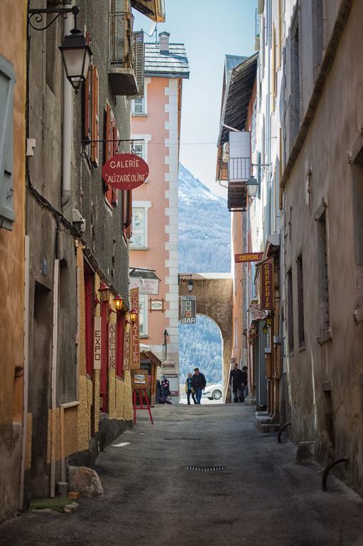 Апартаменти Maison A Tour Briancon Екстер'єр фото