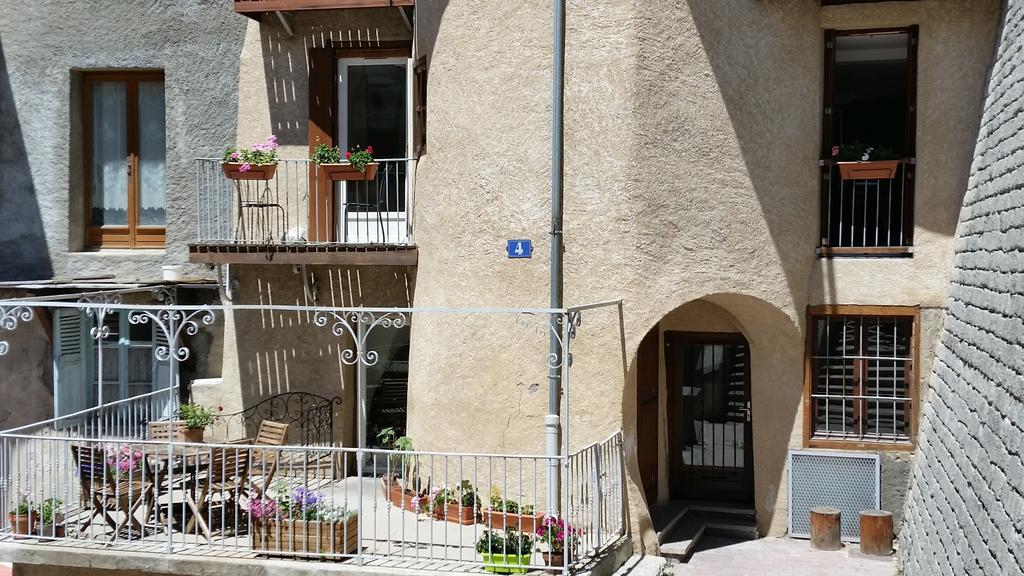 Maison A Tour Briancon Екстер'єр фото