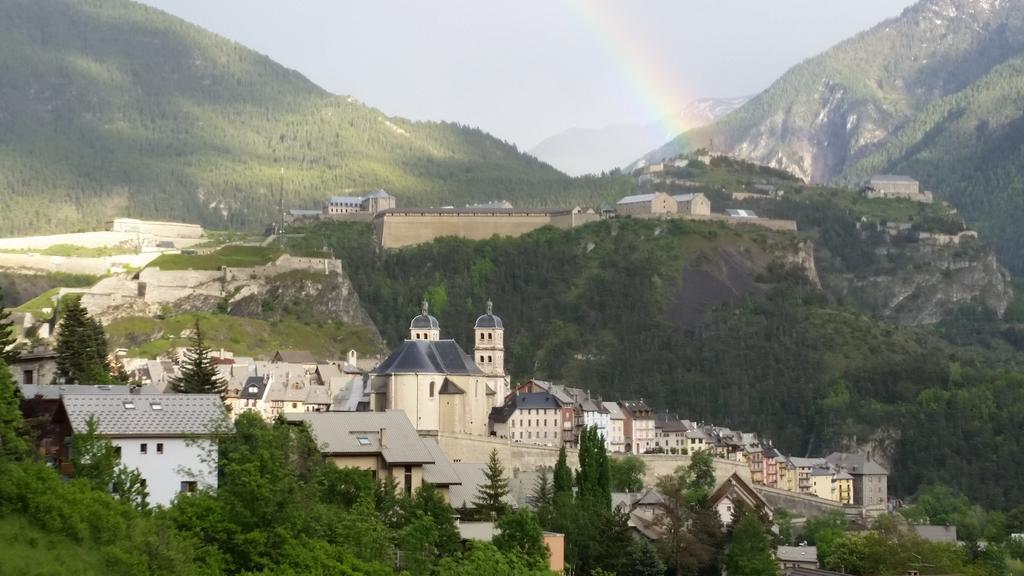 Maison A Tour Briancon Екстер'єр фото